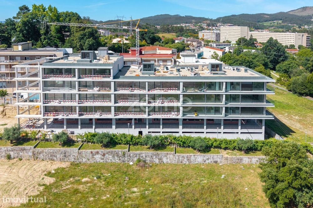 Apartamento T3 no Edifício Parque do Ave em Ponte, Guimarães
