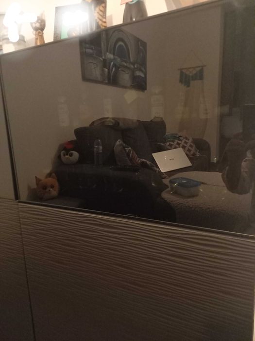 Móvel Besta muito bonito em bom estado