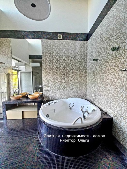 Аренда дома с бассейном / 13 станция Большого Фонтана / Без комиссии!