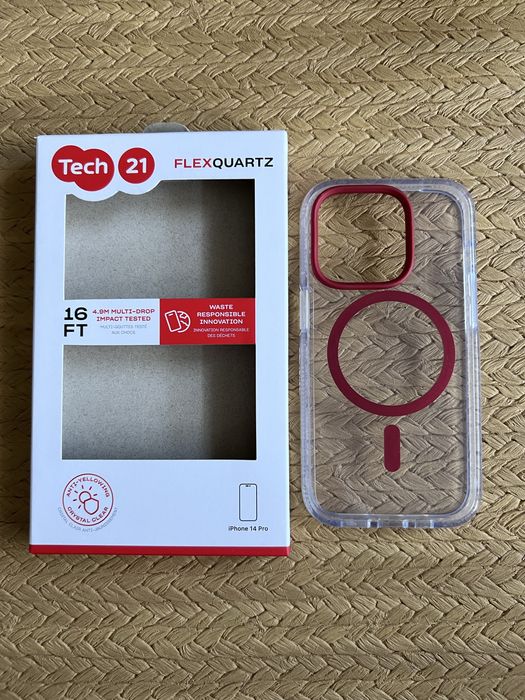 Etui Tech21 do Apple iPhone 14 Pro z MagSafe FlexQuartz Red