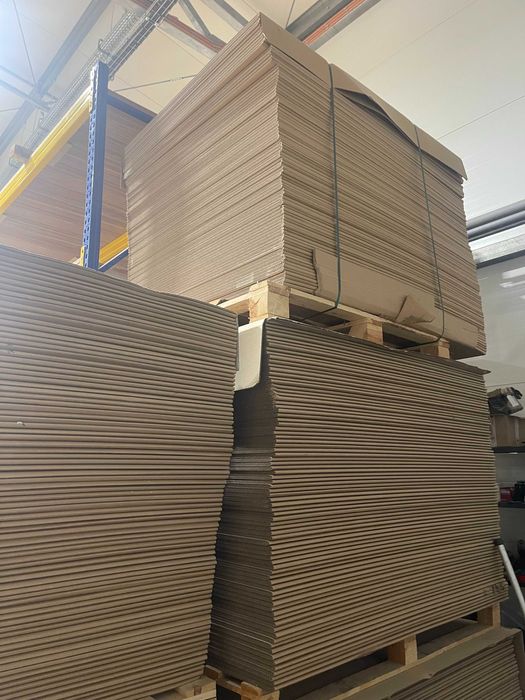 Tektura przekładkowa 5 warstw nowa