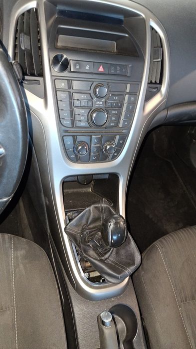 Opel astra j para peças