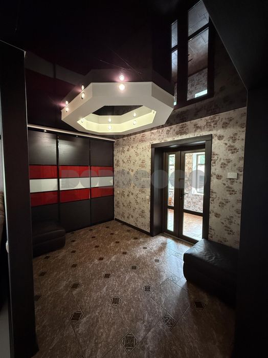 Продаж Триповерхового будинка. Вишневе.