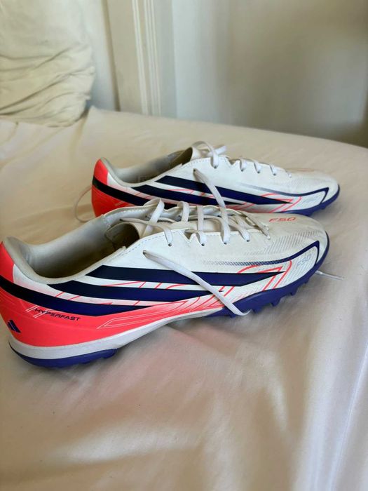 Sapatilhas de Futebol F50 Hyperfast Club Turf