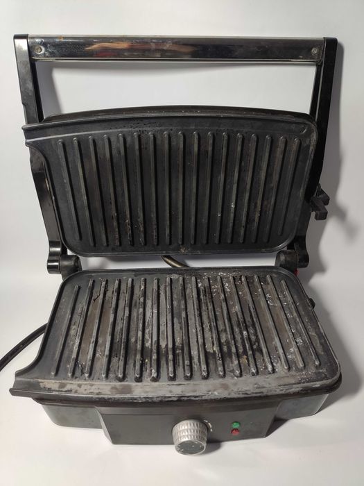 Електричний гриль Emerio