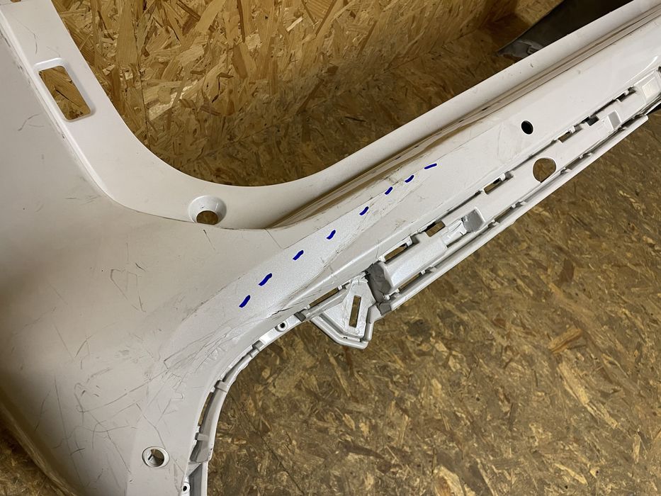 Задній бампер  Toyota Highlander 4 2019-2023 рік  Оригінал