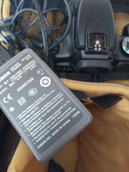 Máquina fotográfica Canon