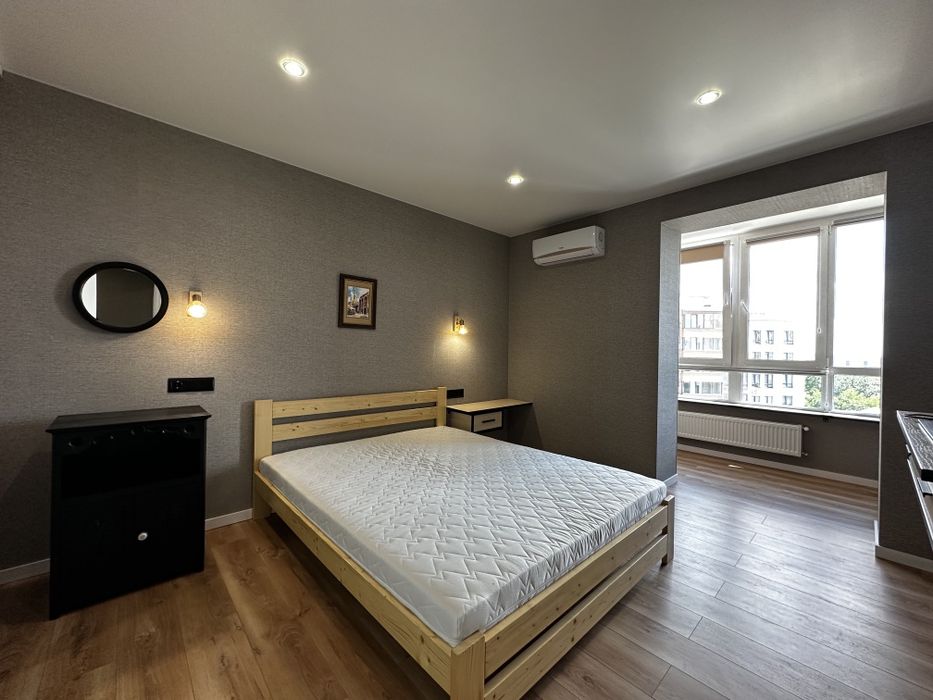 Оренда однокімнатної квартири в ЖК Домбровський - More