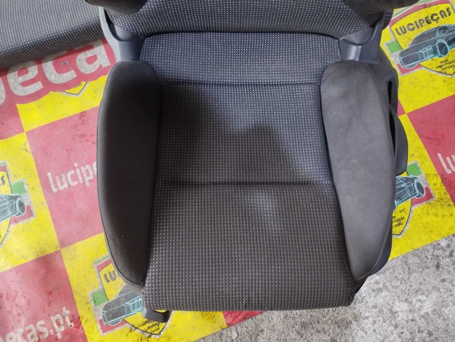 Bancos Audi A3 (8P1)