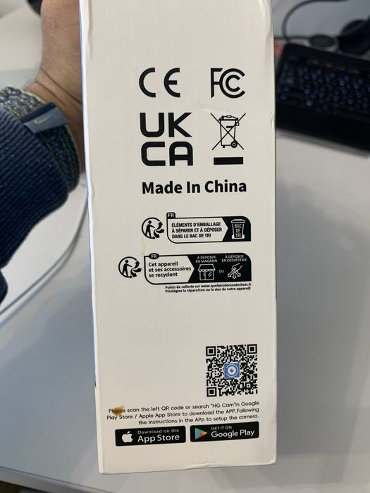 Zewnętrzna inteligentna kamera solarna.