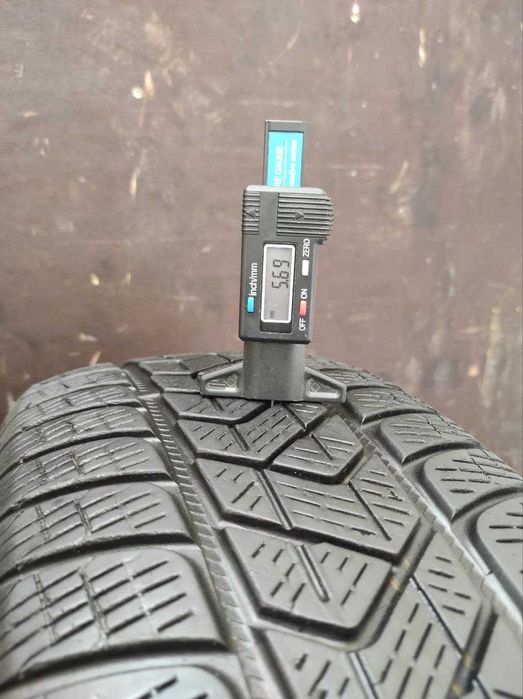 Pirelli Scorpion Winter 215/65r17 5,5мм, ЗИМА. Привезены из Германии