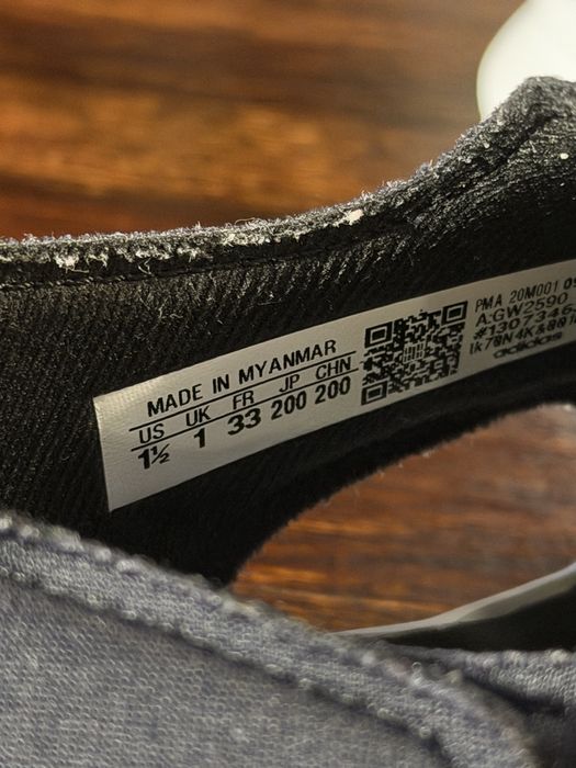 Сандалии Adidas. Размер 33