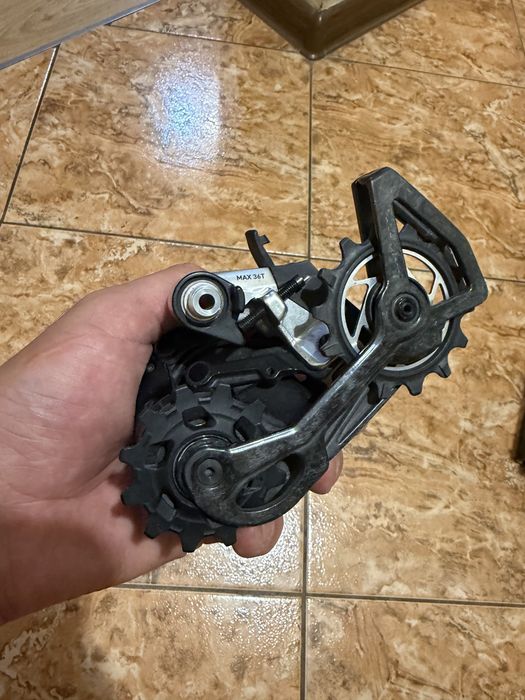 przerzutka Sram Red AXS E1 max36T