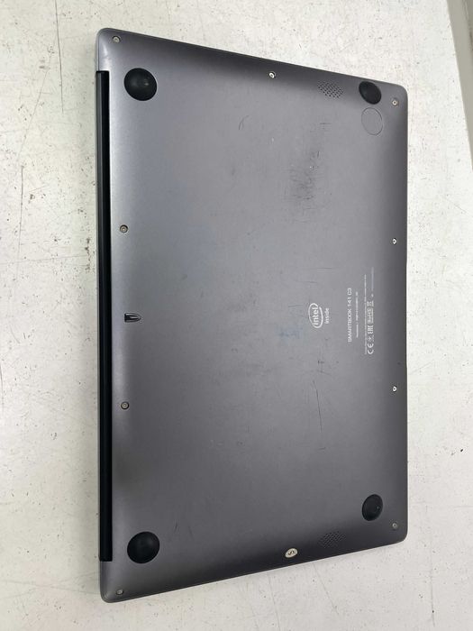 Ноутбук Prestigio 14" батарея 10 часов, вес 1.3кг