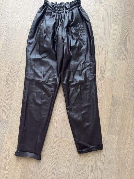 Штани з екошкіри
