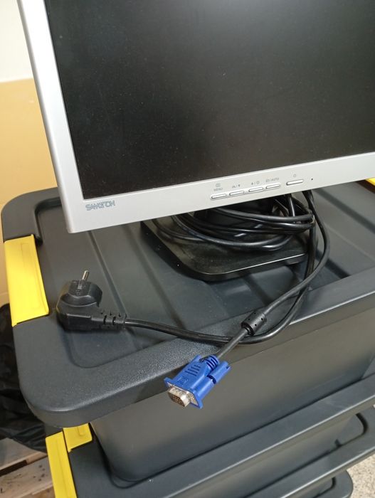 Monitor Antigo VGA 15 polegadas445836692544573442