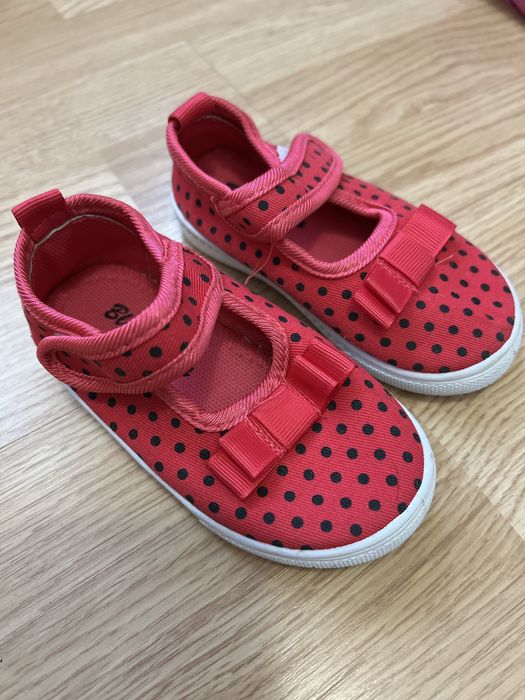 Тапочки, змінне взуття в садочок