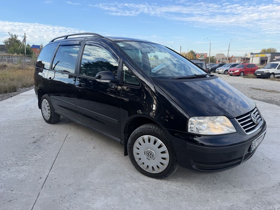 Volkswagen sharan 7 місць 1.8 бензин
