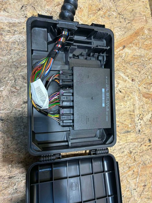 moduł komfortu vw volkswagen passat b5 fl lift 799A S0003