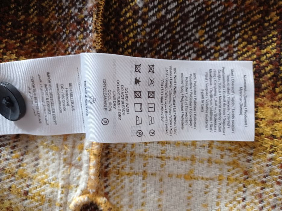 Kurtka damska w kratę Only