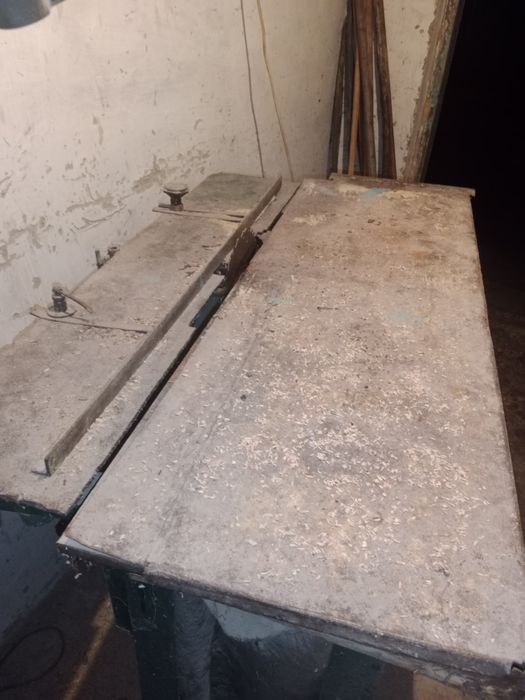 Циркулярка стаціонарна