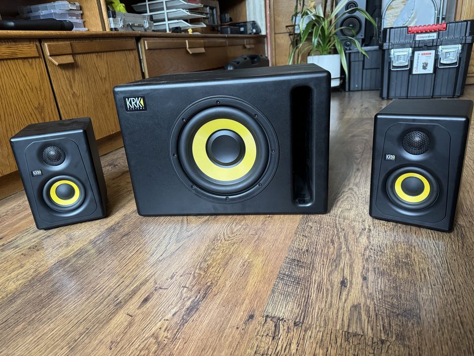 subwoofer studyjny KRK S8.4/ Głośnik studyjny KRK (model K3)