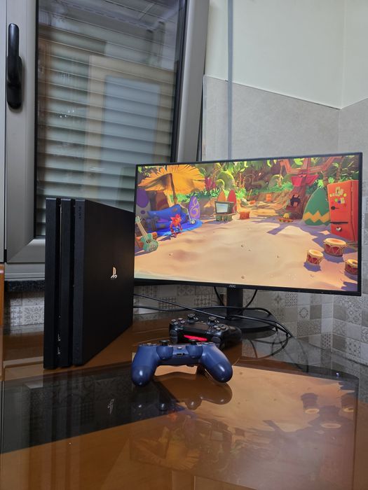 Playstation 4 pro  com 2 comandos e jailbreak