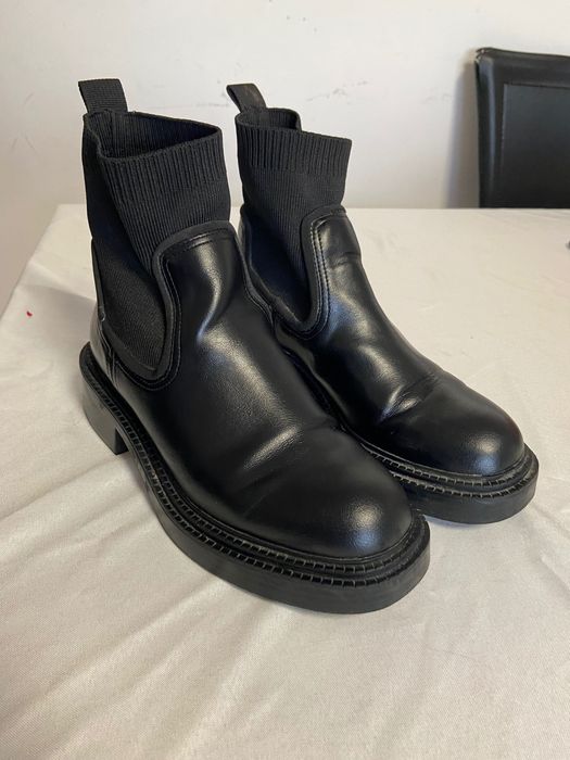 Bota Zara tamanho 36