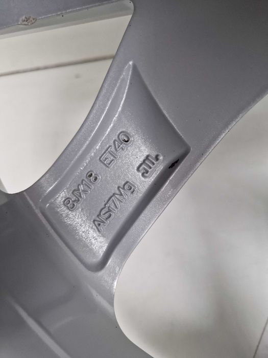 Koło felga aluminiowa Cupra Formentor 8J ET40 18" 5x112
