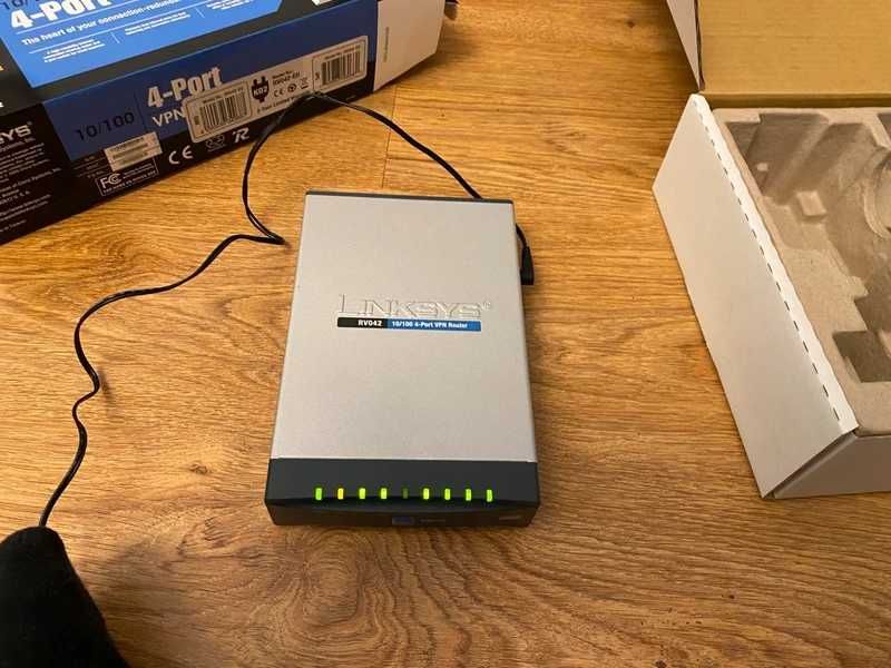 Cisco Linksys RV042 – 4-Port VPN Router | Dual WAN | Stan bardzo dobry