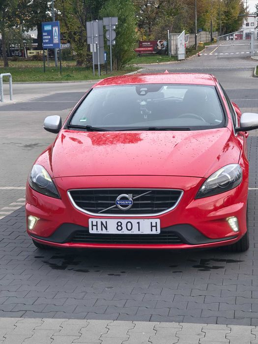 Volvo V40