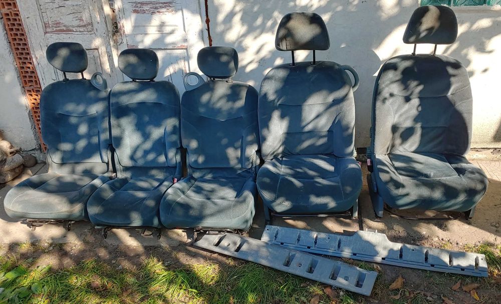 Крісла сидіння салон Scenic 1 Kangoo бус