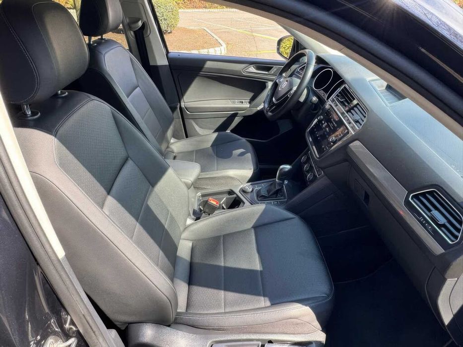 Volkswagen Tiguan      2019