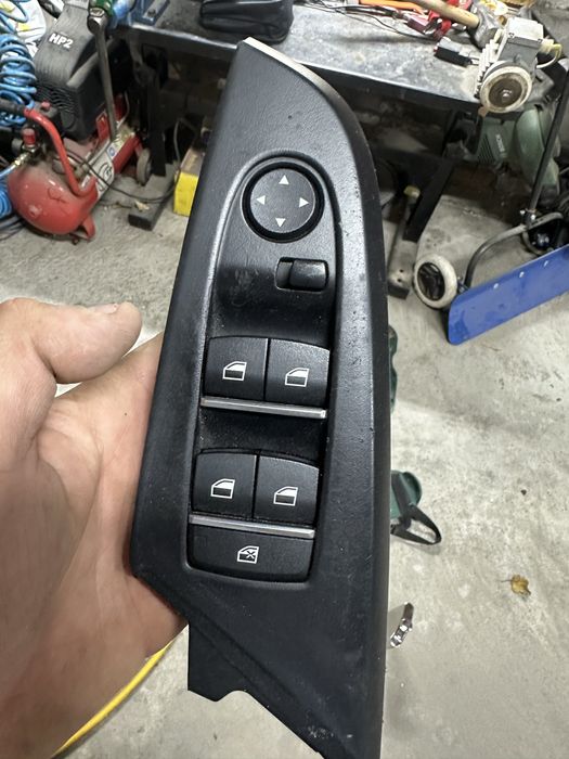 Блок керування бмв F25