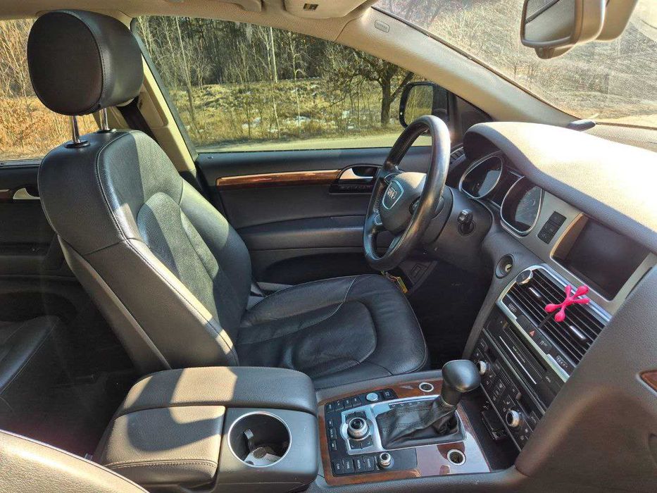Audi Q7 3,0 TDI Quatro 7 місць Гарний стан АКПП 8ми ступка AISIN BOSE FULL LED