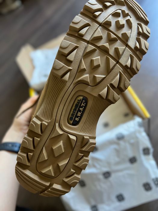 НАЙКРАЩА ЦІНА! Продаж нових тактичних берців S.W.A.T. CLASSIC р.42,44