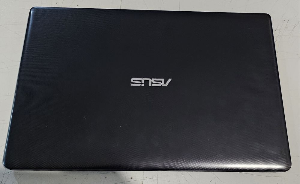 Ноутбук  ASUS 502C
