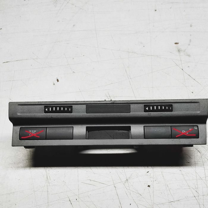 Panel świateł awaryjnych kontrolka poduszek pasażera Audi A6 C6 OE 4F0919234A