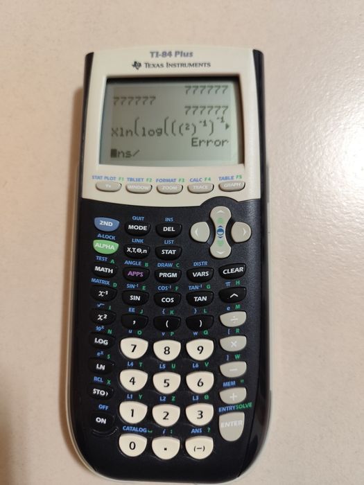 Calculadora Gráfica Texas Instruments TI 84 Plus