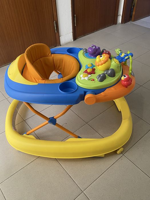 Andarilho Chicco Bebé – Como Novo, Pouquíssimo Uso