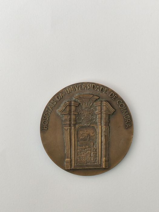 Medalha bronze inauguração hospital universitário Coimbra