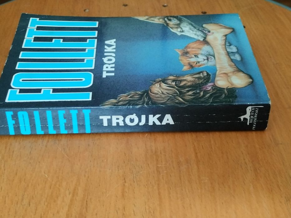 Trójka Ken Follett