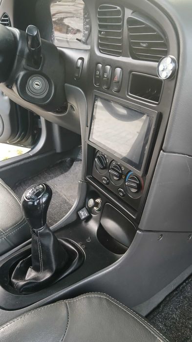 Kia Sephia 1.5 GPL + Gasolina | AC | Teto de Abrir | Bancos em Couro | 264.000 km