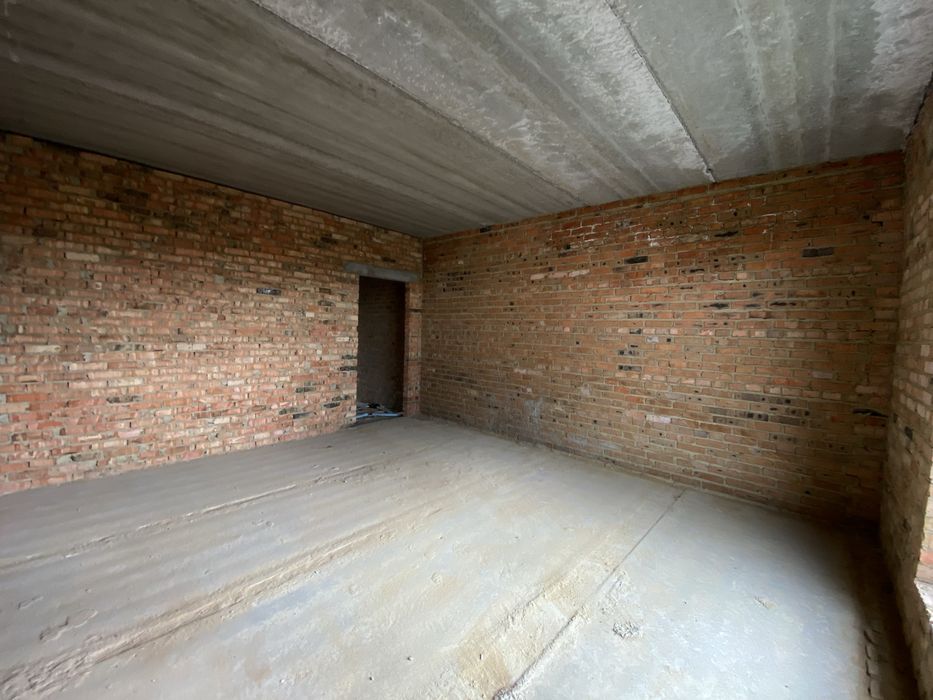 Продаж таунхаусу в ближніх Зарванцях