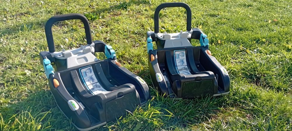 Vendo carrinho bebé gêmeos