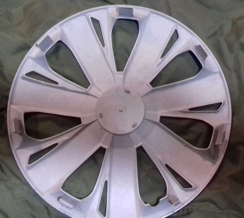 Колпак TOYOTA R16