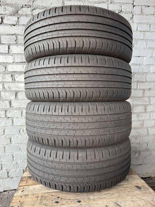 Літні шини Continental 205/55 R16