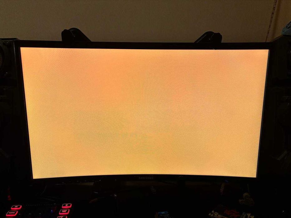 Монітор 23.6" Samsung Gaming C24RG50 Curved