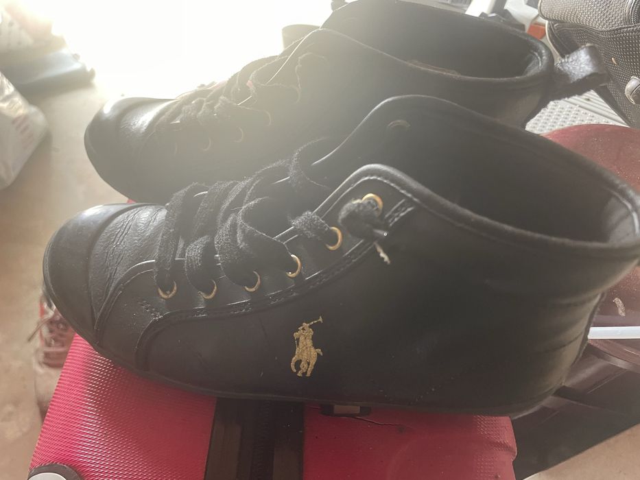 Sapatilha preta e tenis rosa cada e 5 eros sapatilha 7