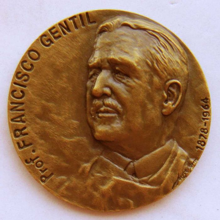 Medalha de Bronze Medicina Prof Francisco Gentil Liga Contra Cancro